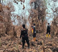 Polisi melakukan patroli dan memantau kawasan rawan karhutla di Kubu Raya. (Foto: Res-KKR)