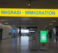 Petugas Imigrasi Soekarno-Hatta menggagalkan keberangkatan calon pekerja migran Indonesia ilegal di Bandara Soekarno-Hatta. (soekarnohatta.imigrasi.go.id)