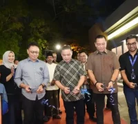 Gubernur Kalbar Ria Norsan meresmikan Indigo Brew & Bake sebagai destinasi kopi dan kuliner baru di Kota Pontianak. (instagram.com/adpim.provkalbar)