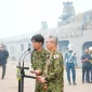 Kapal JS Kunisaki membawa tiga helikopter CH-47 Chinook untuk mendukung pemadaman karhutla di Kalimantan Barat.