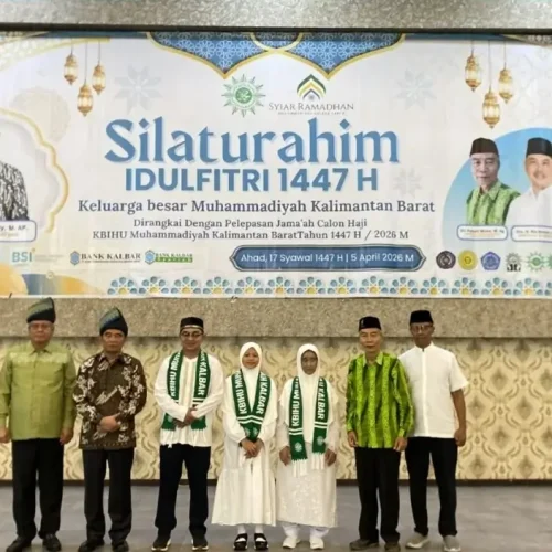 Sekda Kalbar Harisson melepas jamaah haji Muhammadiyah di Pontianak 2026.