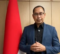 Duta Besar RI untuk Uni Emirat Arab, Judha Nugraha, menyampaikan keterangan terkait penetapan status Siaga III bagi WNI di UEA akibat memanasnya situasi kawasan Teluk.