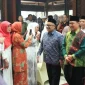 Gubernur Kalimantan Barat Ria Norsan mengukuhkan pengurus KBBI Saroha Kalbar periode 2026–2031 di Pendopo Gubernur.