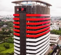 Gedung KPK di Jakarta terkait penahanan tersangka kasus korupsi kuota haji.
