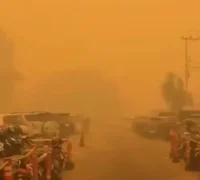 Kabut asap akibat karhutla Indonesia menyebabkan polusi udara di Dili, Timor Leste, hingga pemerintah meliburkan sekolah selama tiga hari. (Foto: x.com/NaraSenyap)