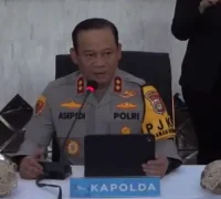 Kapolda Metro Jaya Irjen Pol. Asep Edi Suheri, memastikan seluruh korban ledakan SMA Negeri 72 Jakarta mendapatkan perawatan medis optimal. (youtube.com/@humaspoldametrojaya)