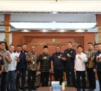 Gubernur Kalbar Ria Norsan menerima audiensi Pengurus Karang Taruna Provinsi Kalimantan Barat di Pontianak.
