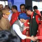 Menhut Raja Juli Antoni dan Gubernur Kalbar Ria Norsan meninjau penanganan karhutla di Kubu Raya.