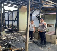 Kondisi rumah warga yang hangus terbakar di Dusun Lembah Beringin, Kecamatan Nanga Mahap, Kabupaten Sekadau.