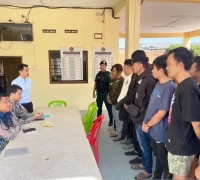 Pemulangan WNI dari Kamboja oleh Kementerian Luar Negeri RI di Bandara Soekarno-Hatta. (Foto: KBRI Phnom Penh)