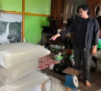 Barang bukti kratom hasil pencurian diamankan oleh polisi di Kapuas Hulu.