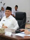 Gubernur Kalbar Ria Norsan menerima kunjungan kerja Baleg DPR RI di Balai Petitih Kantor Gubernur Kalbar.
