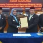 Bupati Erlina menyampaikan LKPJ 2025 dalam sidang paripurna DPRD Kabupaten Mempawah, Senin (30/3/2026).