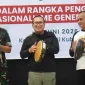 Bupati Kubu Raya Sujiwo saat membuka lomba baris berbaris tingkat Kalimantan Barat di Aula Praja Utama Kantor Bupati Kubu Raya.
