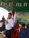Wali Kota Pontianak Edi Rusdi Kamtono membuka Lomba Sampan Bidar Kampung Yuka di Kecamatan Pontianak Barat.