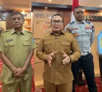 Bupati Kubu Raya Sujiwo menyiapkan pengalihan arus dan rencana flyover untuk mengatasi kemacetan di Jembatan Kapuas II. (Foto: instagram.com/sujiwo99)