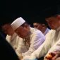 Gubernur Kalimantan Barat Ria Norsan menghadiri Maulid Akbar dalam rangka HUT ke-255 Kota Pontianak dan Milad ke-9 Majelis Ansharul Musthafa di Alun-Alun Kapuas, Jumat (16/10/2026) malam.