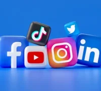 Ilustrasi - platform digital YouTube, Facebook, dan Instagram terkait pemanggilan Kemkomdigi