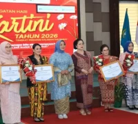Erlina Ria Norsan saat peringatan Hari Kartini 2026 di Kantor Gubernur Kalbar, (22/4/2026).