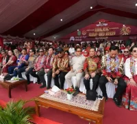 Mendagri Tito Karnavian menghadiri Festival Cap Go Meh 2026 di Singkawang, Kalbar, Selasa (3/3/2026).