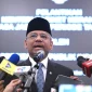 Prabowo Subianto melantik Suahasil Nazara sebagai Menteri Keuangan di Istana Negara. (Foto: BPMI Setpres)
