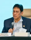 Menteri Keuangan Purbaya Yudhi Sadewa terkait aturan baru DHE SDA yang mewajibkan eksportir menyimpan dolar di bank dalam negeri.