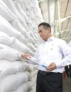 Mentan Amran tinjau gudang beras di Karawang, Jawa Barat, Kamis (23/4/2026), dengan stok nasional tembus 5 juta ton.