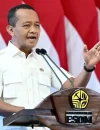 Menteri ESDM Bahlil Lahadalia terkait rencana pembatasan Pertalite untuk desil 9 dan 10. (Foto: facebook.com/BahlilLahadaliaOfficial)