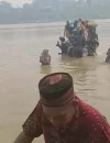 Motor tambang penyeberangan karam di aliran Sungai Kapuas, Kapuas Hulu. (Res-Kapuas Hulu)