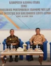Gubernur Kalbar Ria Norsan saat menghadiri Musrenbang RKPD 2027 di Kayong Utara.