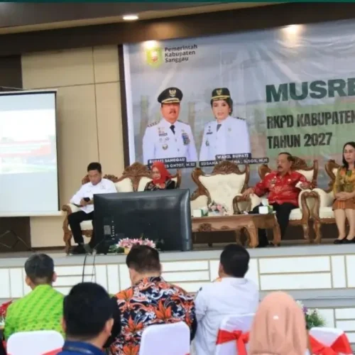 Wakil Gubernur Kalbar Krisantus Kurniawan membuka Musrenbang RKPD Kabupaten Sanggau Tahun 2027 di Hotel Harvey Sanggau, Kamis (12/3/2026).