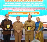 Gubernur Kalbar Ria Norsan saat menghadiri Musrenbang RKPD 2027 di Pontianak.