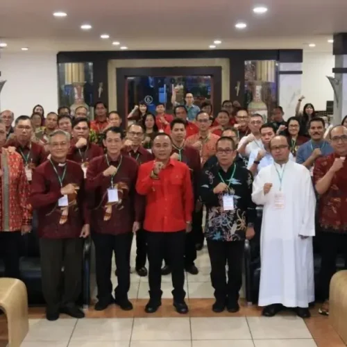 Wakil Gubernur Kalbar Krisantus Kurniawan membuka Musda I LP3KD Kalbar di Hotel Kini Pontianak.