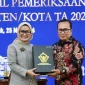 Bupati Kubu Raya Sujiwo menerima LHP LKPD 2025 dengan opini WTP dari BPK RI Perwakilan Kalbar di Pontianak.