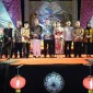 Wali Kota Singkawang Tjhai Chui Mie dan Wakil Wali Kota Muhammadin membuka Pekan Kebudayaan Daerah Singkawang 2026 di depan Kantor Wali Kota. (Foto: Prokopim SKW)
