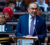 PM Anwar Ibrahim diagendakan akan meresmikan kantor baru NSRC di Cyberjaya untuk melawan scam online, pada Januari 2026. (facebook.com/anwaribrahimofficial)