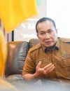 Bupati Kubu Raya, Sujiwo saat memimpin Forkopimda terkait strategi Kubu Raya memulihkan lahan pascakarhutla, Senin (28/9/2026). (Foto: Prokopim KKR)