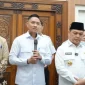 Gubernur Kalbar Ria Norsan memimpin rapat koordinasi bersama Pertamina dan PLN untuk membahas distribusi BBM bersubsidi dan pemadaman listrik di Kalimantan Barat.