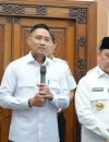 Gubernur Kalbar Ria Norsan memimpin rapat koordinasi bersama Pertamina dan PLN untuk membahas distribusi BBM bersubsidi dan pemadaman listrik di Kalimantan Barat.