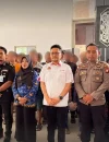 KJRI Kuching mendampingi pemulangan 40 WNI bermasalah dari Sarawak, Malaysia, melalui PLBN Entikong, Kalimantan Barat. (Foto: KJRI Kuching)