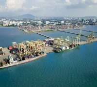 ABK Indonesia yang hilang dari kapal tongkang di Penang Port ditemukan meninggal di perairan Pulau Keramat. (penangport.com.my)