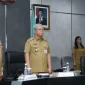 Sekretaris Daerah Provinsi Kalimantan Barat, dr. Harisson, M.Kes., mengikuti Rakor Pengendalian Inflasi Nasional yang dipimpin Mendagri Tito Karnavian secara virtual dari Kantor Gubernur Kalbar, Selasa (4/11/2025).(instagram.com/adpim.provkalbar)