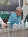 Sekda Kalimantan Barat Harisson saat menghadiri evaluasi Program PMKP di RSUD dr Soedarso Pontianak.