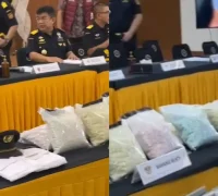 Petugas Bea Cukai Soekarno-Hatta dan Bareskrim Polri menunjukkan barang bukti 26 kilogram ekstasi dan sabu dalam kasus penangkapan kopilot Malaysia Airlines di Bandara Soekarno-Hatta.