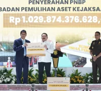 Jaksa Agung ST Burhanuddin menyerahkan hasil pemulihan aset Eddy Tansil senilai Rp51,6 miliar kepada Menteri Keuangan di BPA Fair 2026.