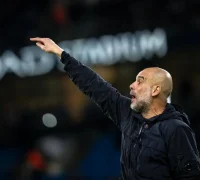 Pep Guardiola Pep Guardiola memimpin latihan Manchester City jelang laga Premier League.