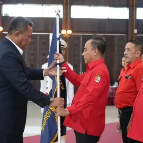 Wakil Gubernur Kalimantan Barat Krisantus Kurniawan resmi dilantik sebagai Ketua Perbakin Kalbar di Pendopo Gubernur Kalbar, (23/5/2026).