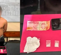 Polsek Kembayan mengamankan pria terduga pengedar sabu dengan modus menyembunyikan narkoba di dalam kotak permen.