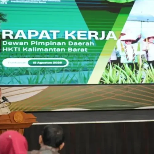 Gubernur Kalbar Ria Norsan memimpin rapat kerja HKTI Kalbar dan mendorong anak muda mengembangkan bisnis pertanian.