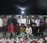 Wakil Gubernur Kalbar Krisantus Kurniawan menghadiri Haflatul Imtihan dan pelepasan santri di Mempawah.